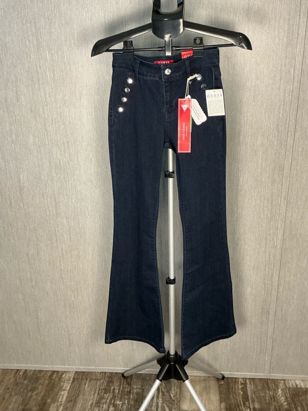 GUESS Women’s Navy Flare Jeans with Silver Button Accents Size 24x32